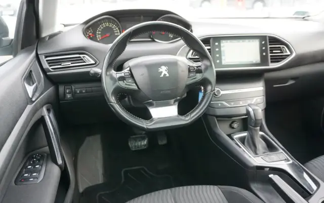 PEUGEOT 308 BlueHDi 120 EAT6 Stop & Start Allure