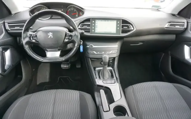 PEUGEOT 308 BlueHDi 120 EAT6 Stop & Start Allure