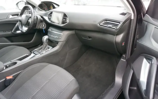 PEUGEOT 308 BlueHDi 120 EAT6 Stop & Start Allure