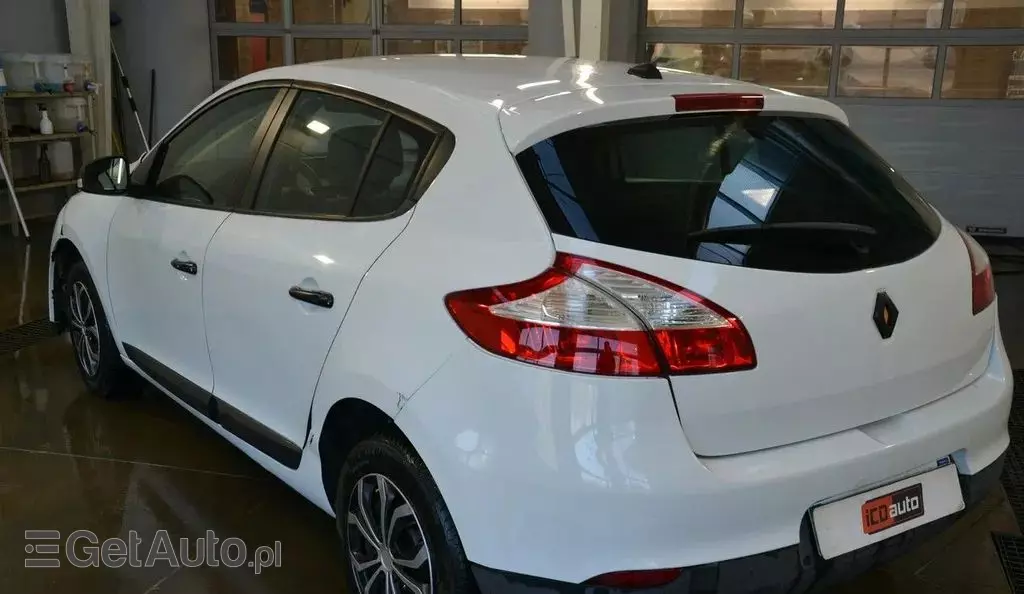 RENAULT Megane 