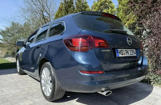 OPEL Astra 