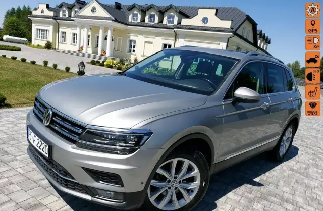 VOLKSWAGEN Tiguan 