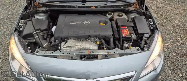 OPEL Astra 2.0 CDTI DPF Sports Tourer