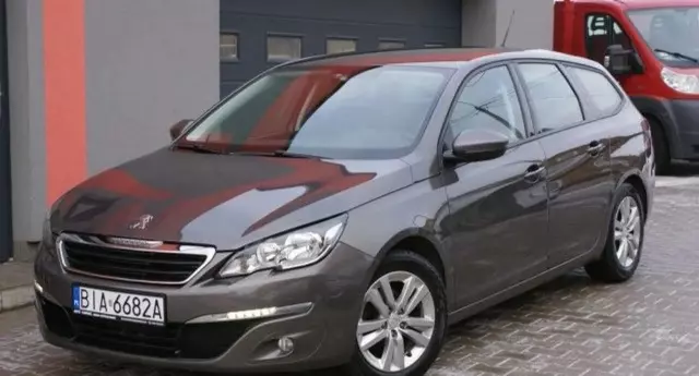 PEUGEOT 308 