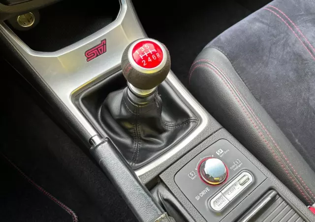 SUBARU Impreza 2.5 WRX STI S