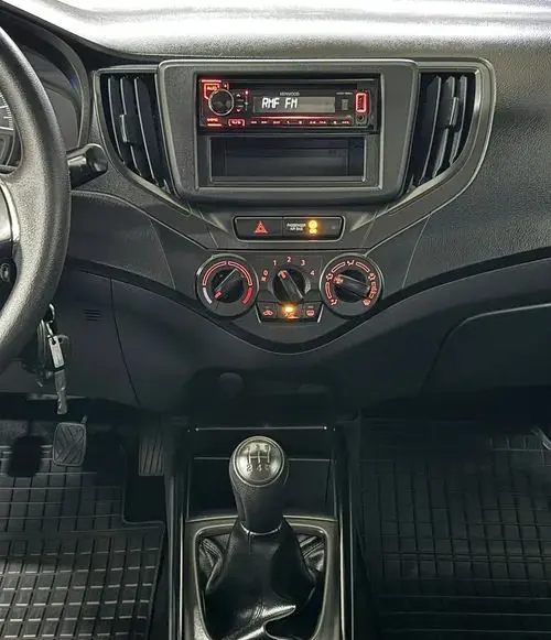 SUZUKI Baleno 