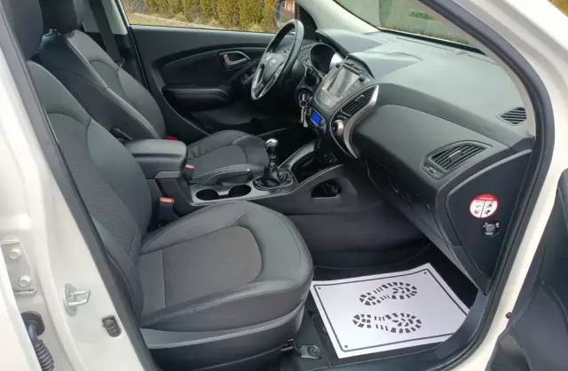 HYUNDAI Ix35 