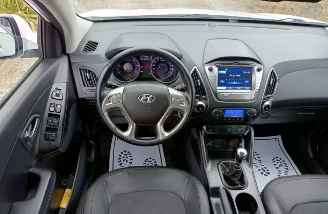 HYUNDAI Ix35 