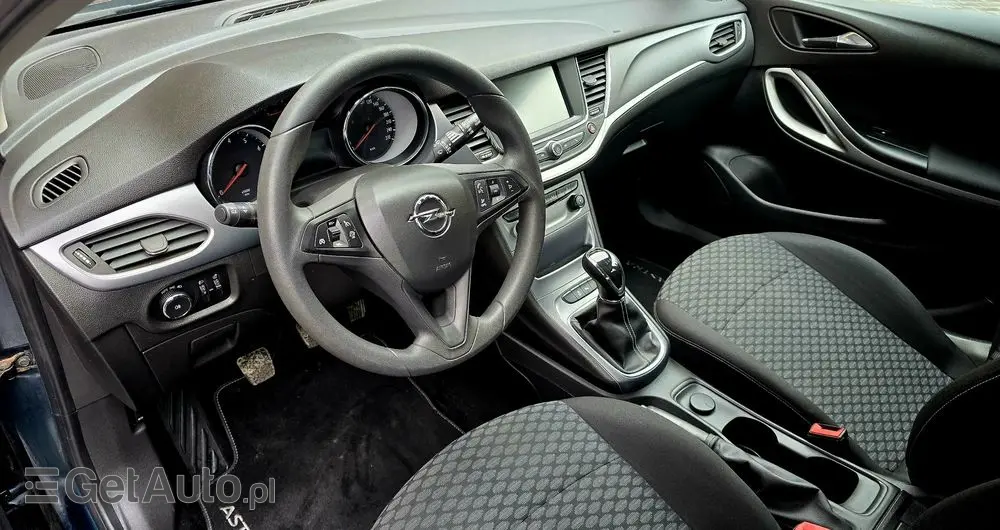 OPEL Astra 1.4 Turbo Active