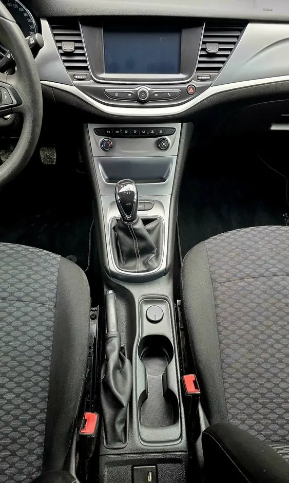 OPEL Astra 1.4 Turbo Active