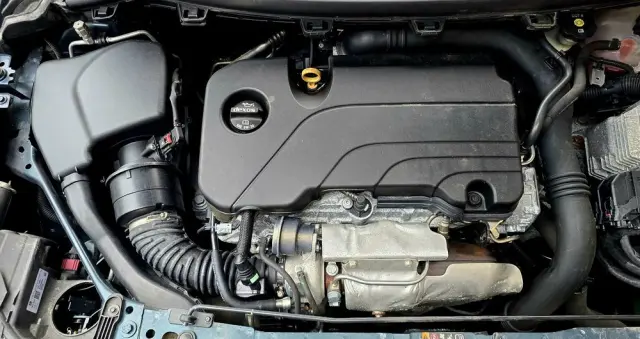 OPEL Astra 1.4 Turbo Active