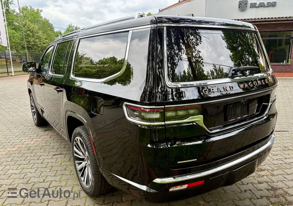 JEEP Grand Wagoneer 