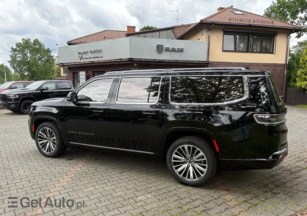 JEEP Grand Wagoneer 