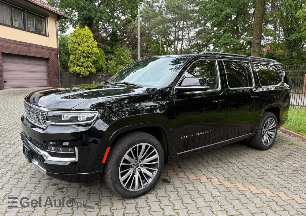 JEEP Grand Wagoneer 