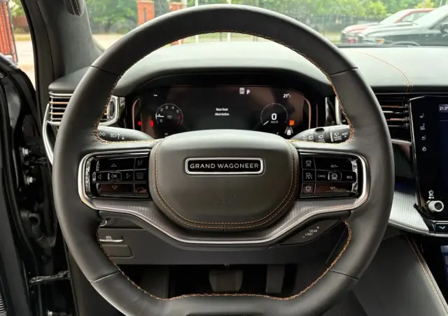 JEEP Grand Wagoneer 