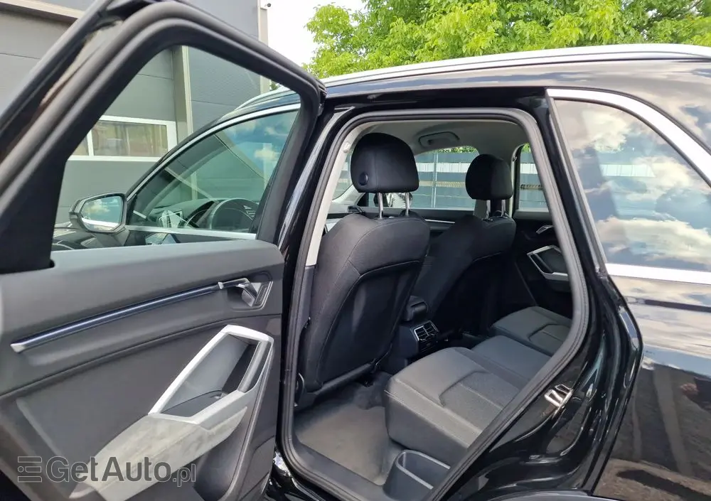 AUDI Q3 35 TDI S tronic advanced