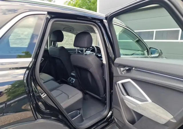 AUDI Q3 35 TDI S tronic advanced
