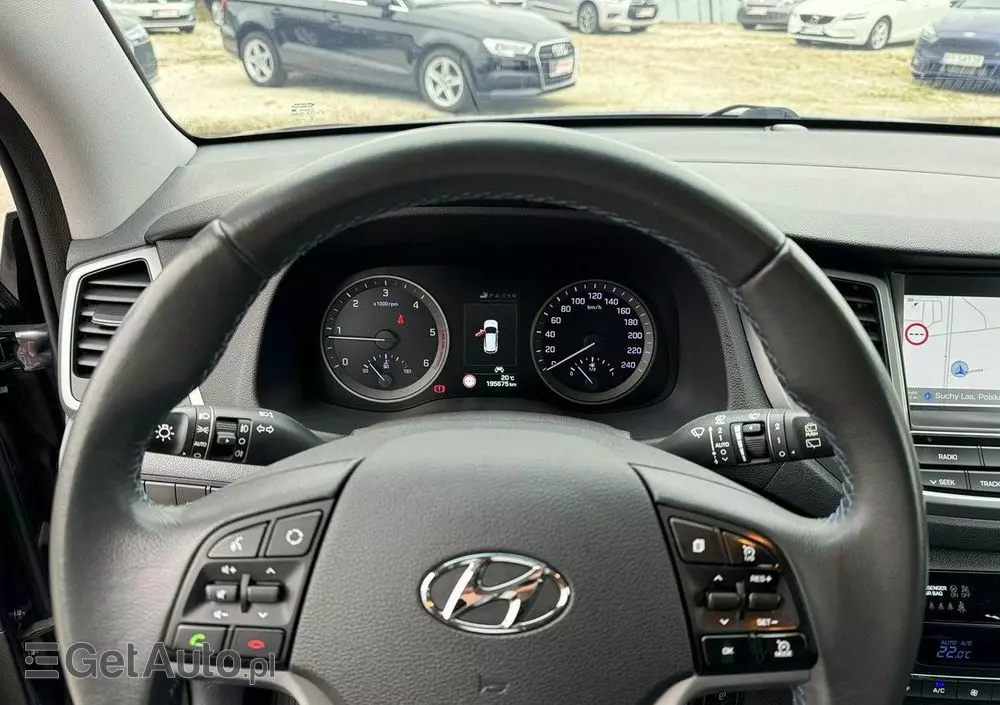 HYUNDAI Tucson 