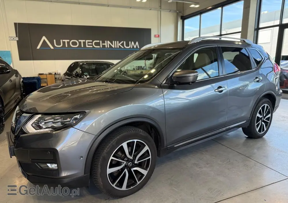 NISSAN X-Trail 1.7 dCi Tekna 4WD Xtronic