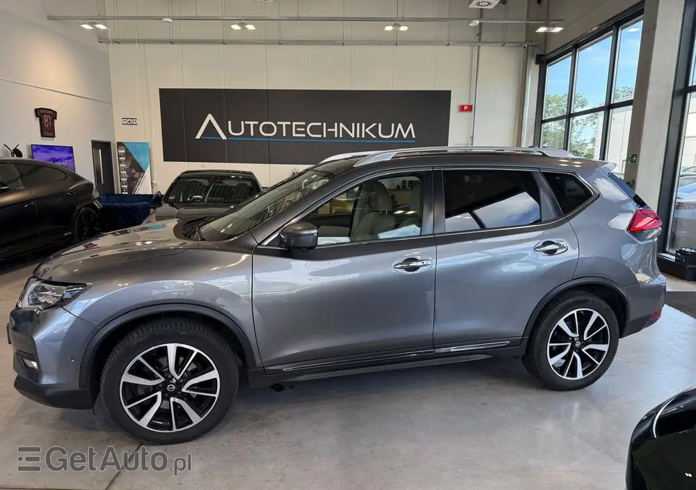 NISSAN X-Trail 1.7 dCi Tekna 4WD Xtronic
