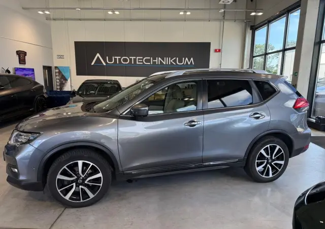NISSAN X-Trail 1.7 dCi Tekna 4WD Xtronic