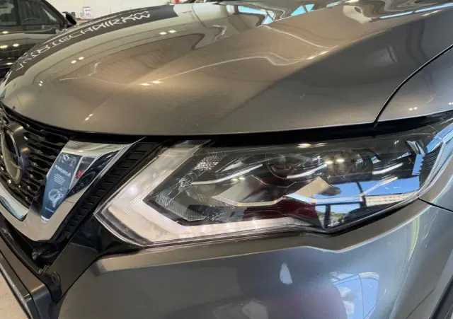 NISSAN X-Trail 1.7 dCi Tekna 4WD Xtronic