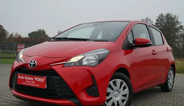 TOYOTA Yaris 