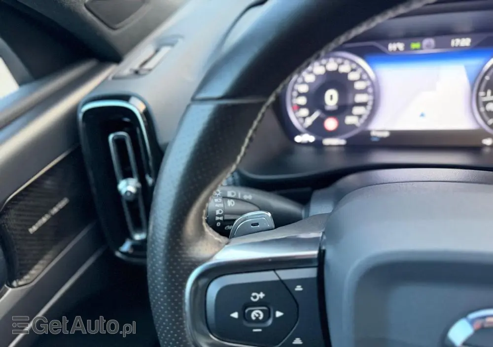 VOLVO XC 40 D4 AWD Geartronic R-Design