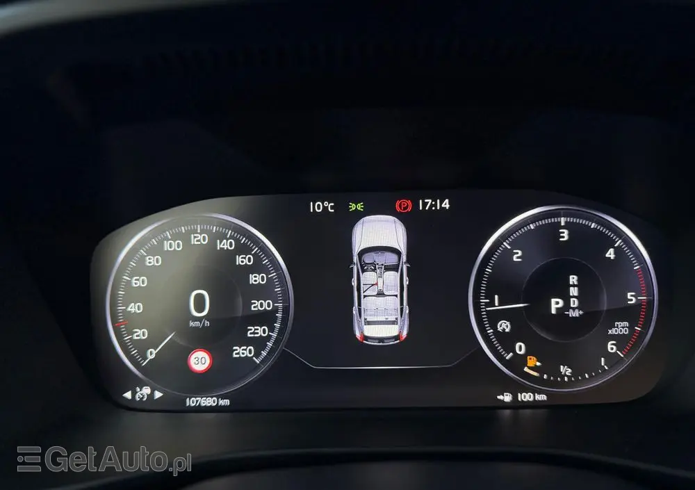 VOLVO XC 40 D4 AWD Geartronic R-Design