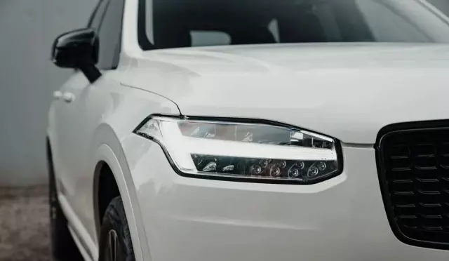 VOLVO Xc 90 