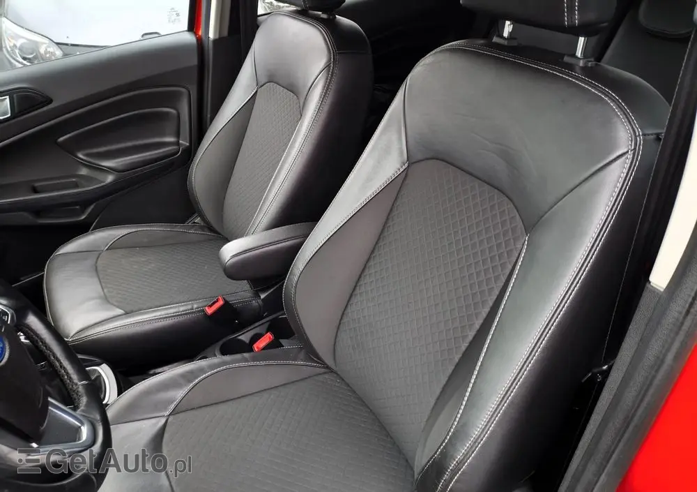 FORD EcoSport 1.0 EcoBoost TITANIUM