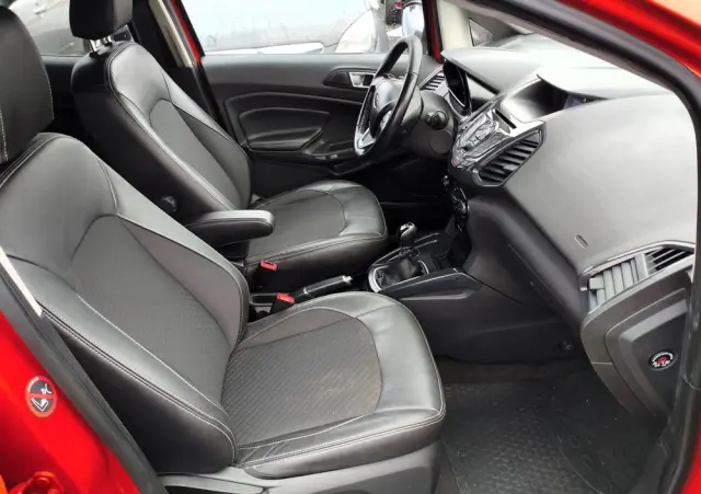 FORD EcoSport 1.0 EcoBoost TITANIUM