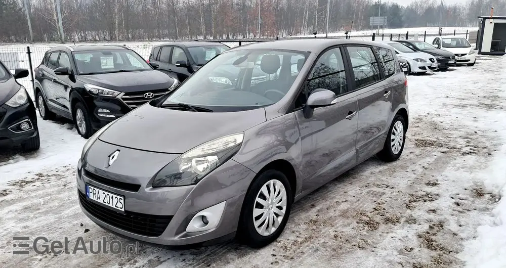 RENAULT Scenic 1.6 16V Expression