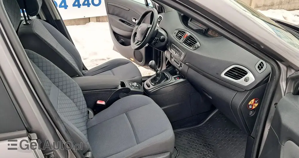 RENAULT Scenic 1.6 16V Expression