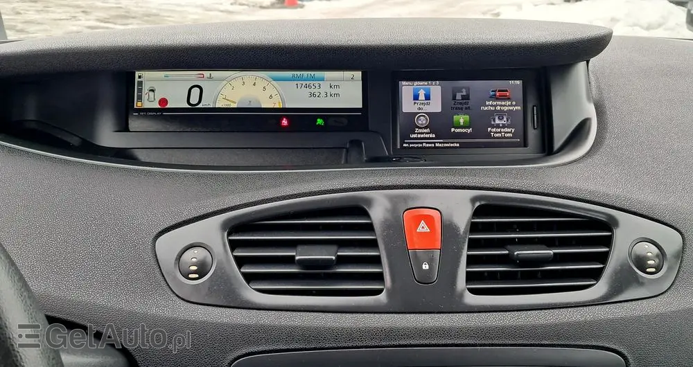 RENAULT Scenic 1.6 16V Expression