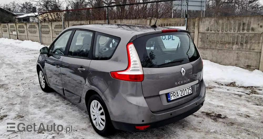 RENAULT Scenic 1.6 16V Expression