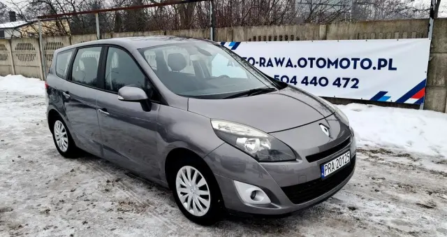 RENAULT Scenic 1.6 16V Expression