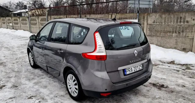 RENAULT Scenic 1.6 16V Expression