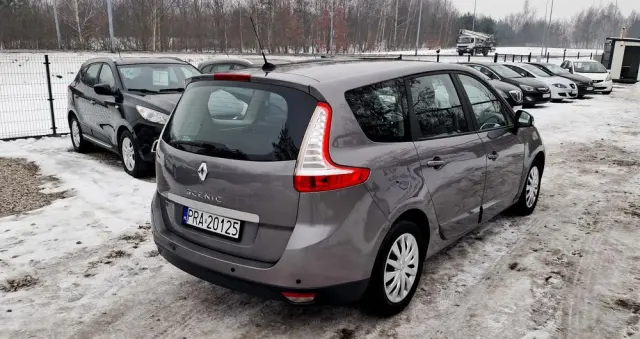 RENAULT Scenic 1.6 16V Expression