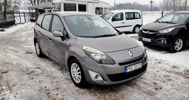 RENAULT Scenic 1.6 16V Expression