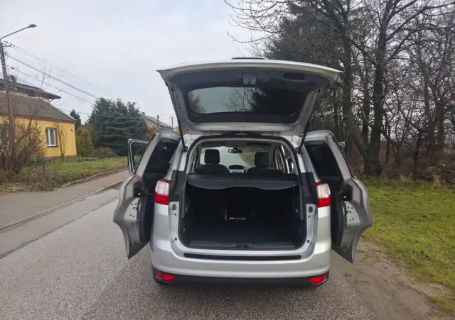 FORD Grand C-MAX 1.6 TDCi Ambiente