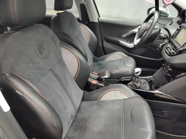 PEUGEOT 2008 Allure S&S