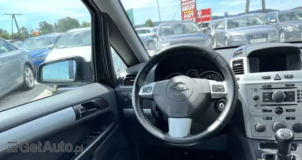 OPEL Zafira 