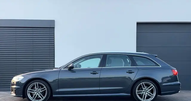 AUDI A6 Avant 2.0 TDI Ultra S tronic
