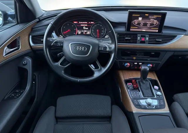 AUDI A6 Avant 2.0 TDI Ultra S tronic