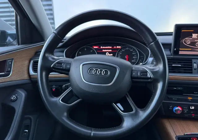 AUDI A6 Avant 2.0 TDI Ultra S tronic