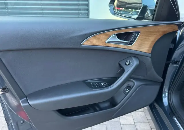 AUDI A6 Avant 2.0 TDI Ultra S tronic