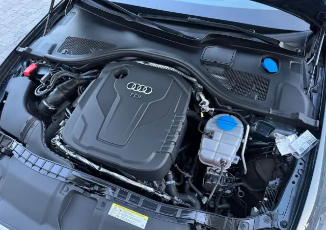 AUDI A6 Avant 2.0 TDI Ultra S tronic