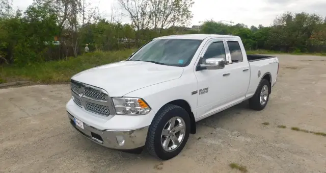 DODGE RAM 5.7 4x4