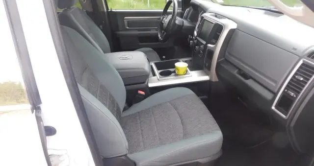 DODGE RAM 5.7 4x4
